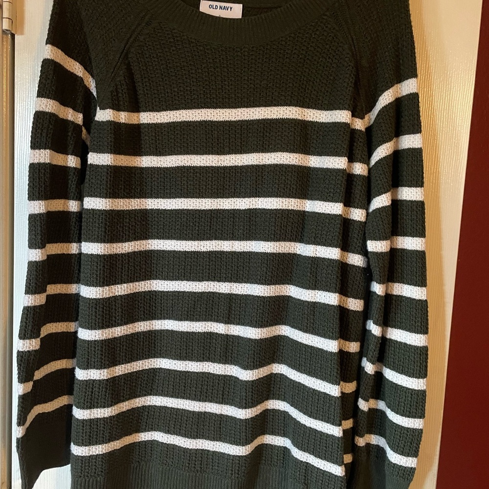 Old Navy Dark Green and White Striped Crew Neck Sweater